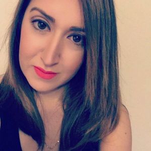 Meet your Posher, Naomi